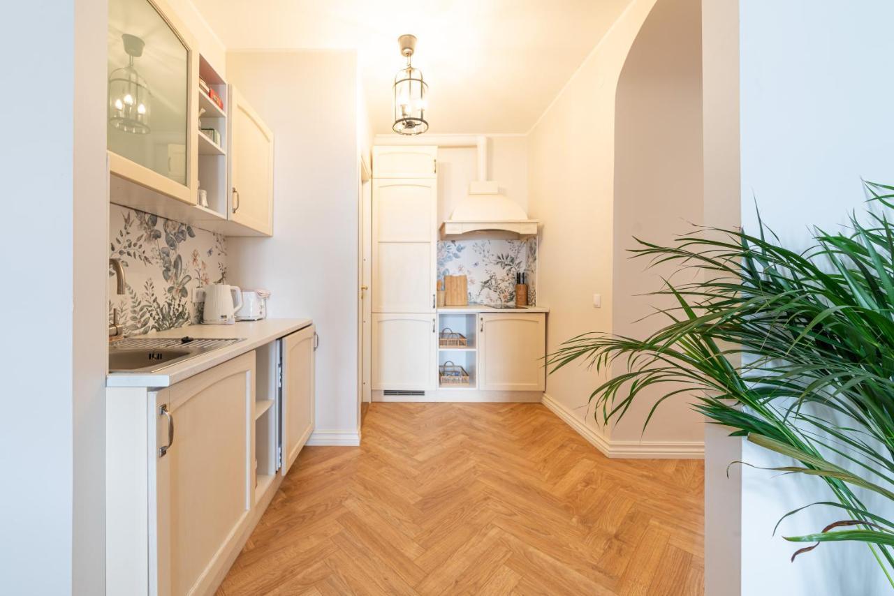Old Town - Boutique Hall Square Apartment Tallinn Eksteriør billede